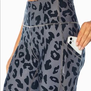 NWT Marika Black Grey Leopard Capri High Rise
